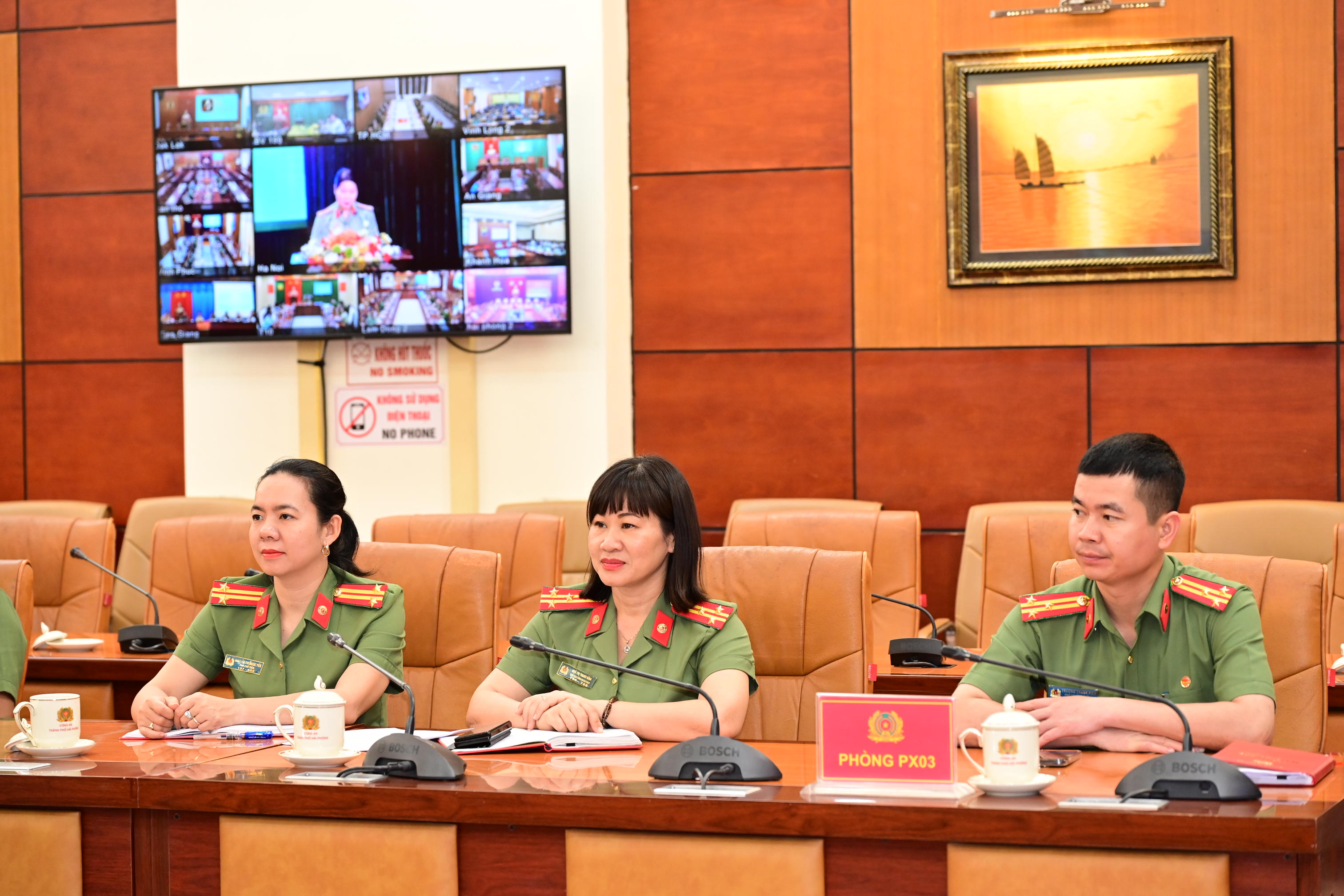 Quản lý hoạt động thông tin khoa học, công nghệ và đổi mới sáng tạo trong Công an nhân dân